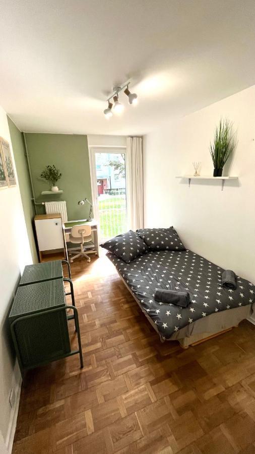 Auberge de jeunesse Warszawa Wola Pokoje Extérieur photo