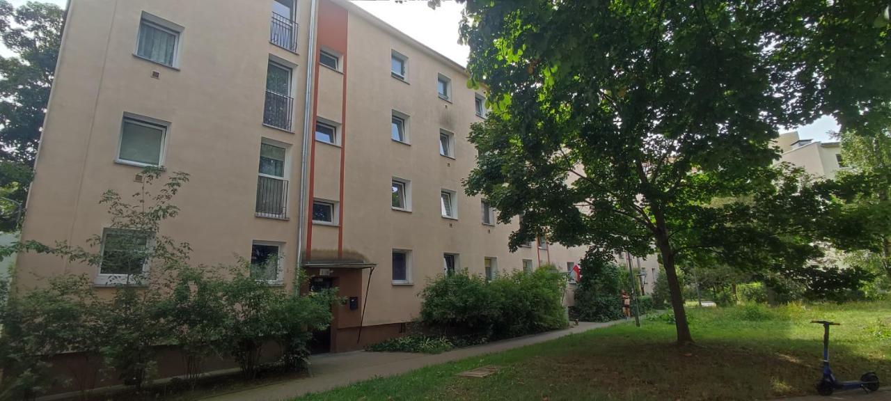 Auberge de jeunesse Warszawa Wola Pokoje Extérieur photo